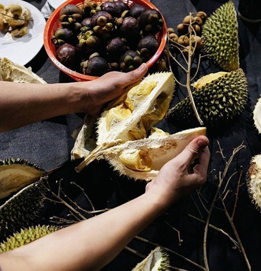 The-A-to-Zs-of-Singaporean-Food-Durian