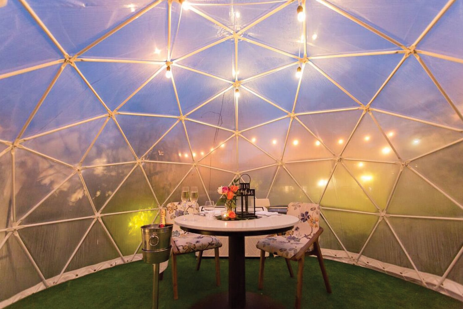 KOP's Private Igloo Dining Is Lit